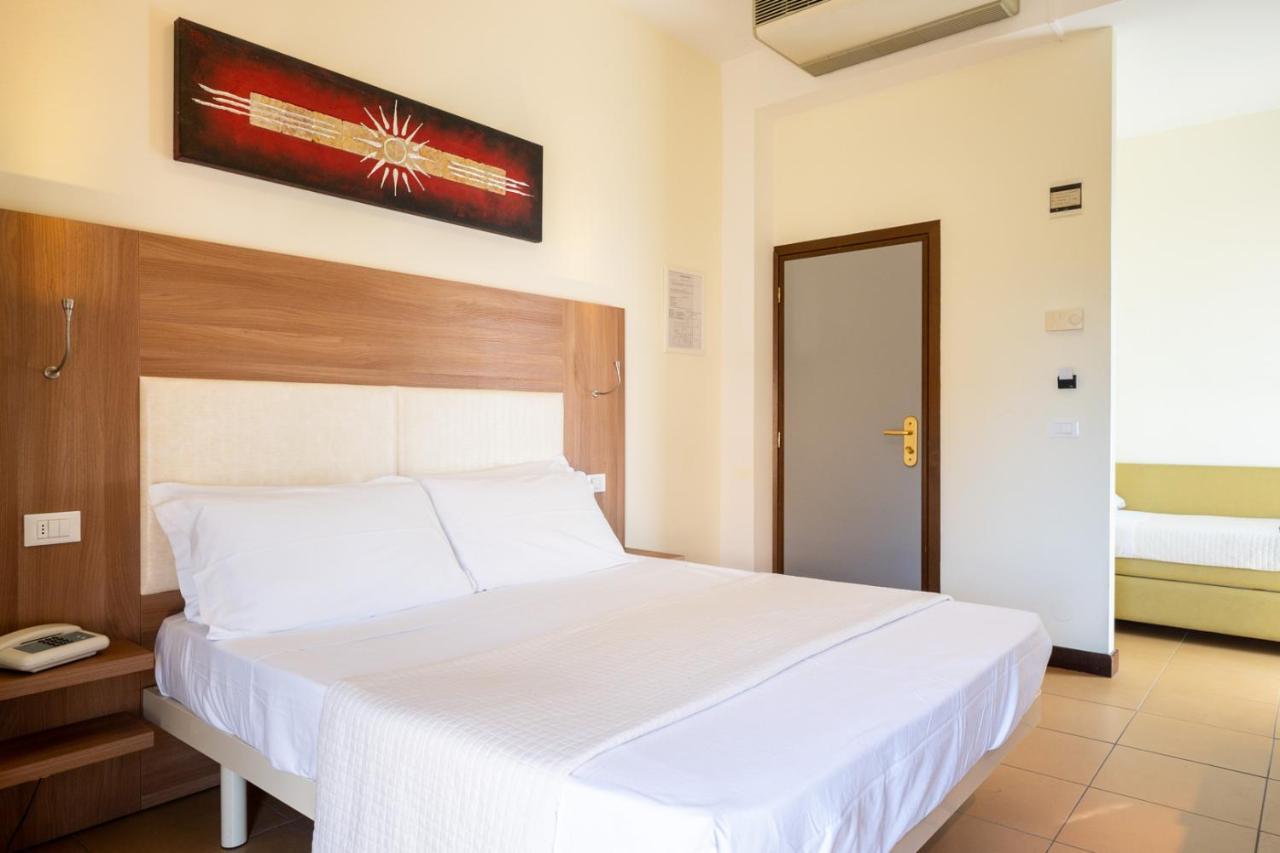 Hotel City ريميني المظهر الخارجي الصورة