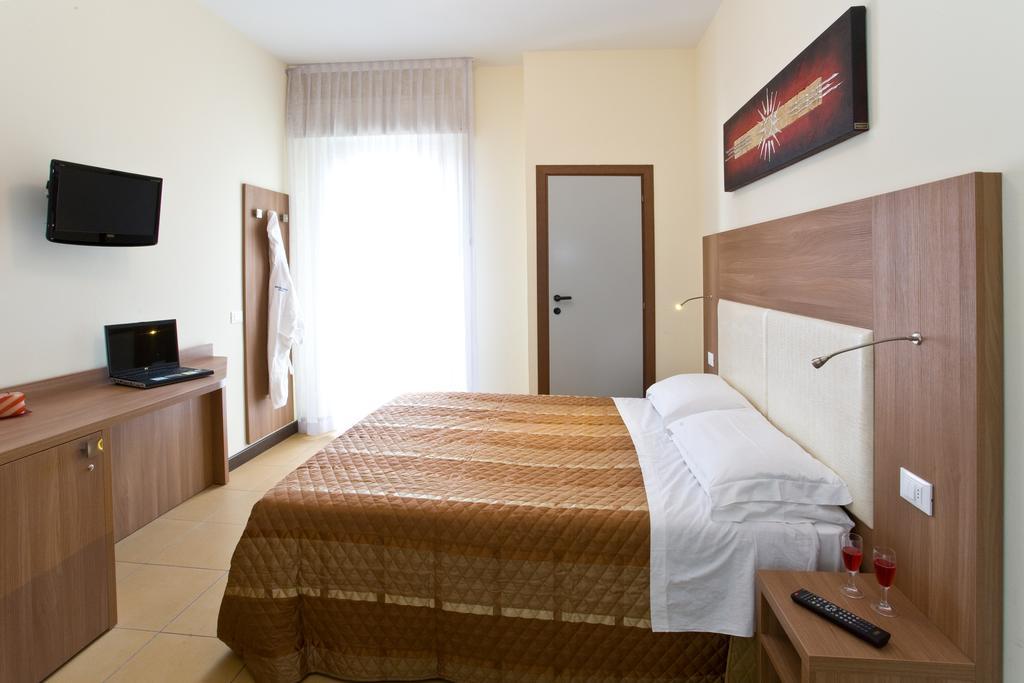 Hotel City ريميني المظهر الخارجي الصورة