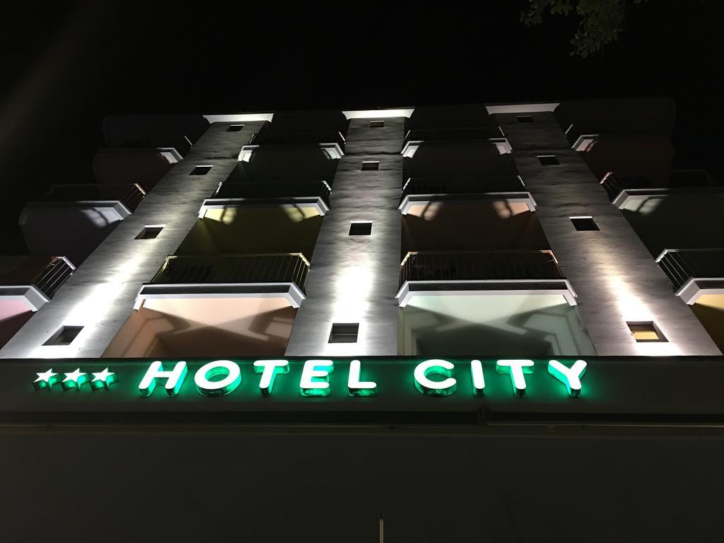 Hotel City ريميني المظهر الخارجي الصورة